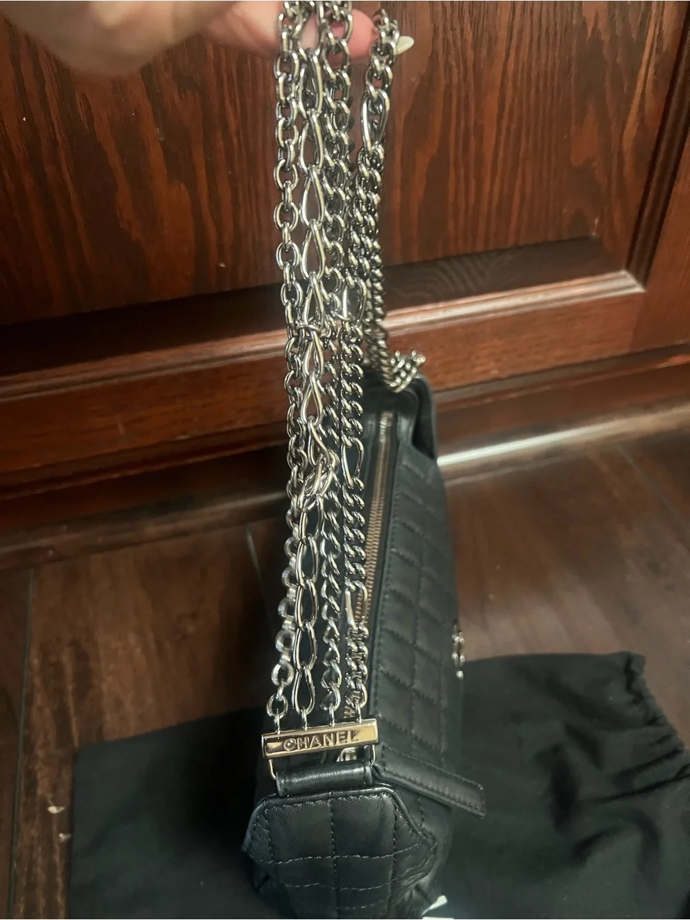 CHANEL Black Quilted Leather Shoulder Bag with Chain Strap and CC Logo